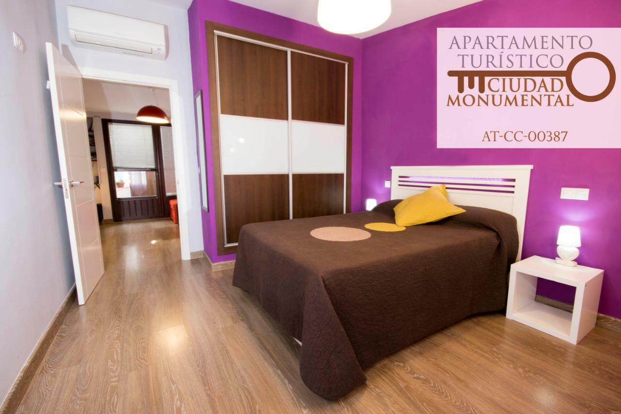 Apartamento Ciudad Monumental Caceres Exterior photo
